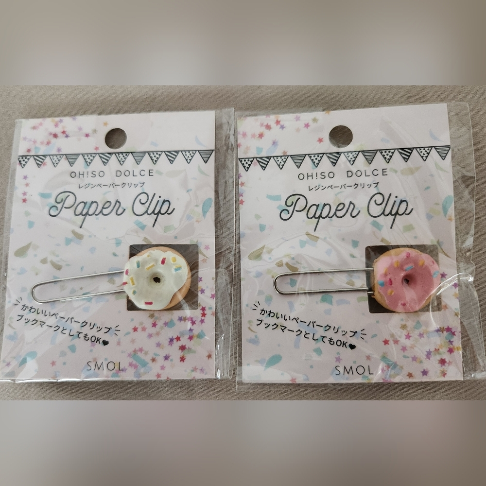 Donut paper clips